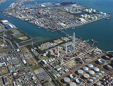 四日市工場（午起製造所、霞ヶ浦製造所）の俯瞰写真